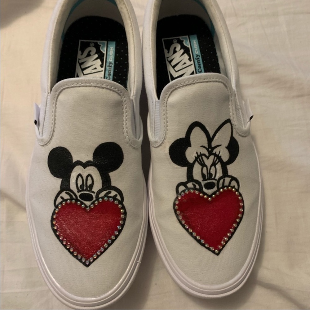 Hand painted comfycush slip on’s, brand new!